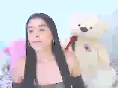 Snapshot of AnaVacci chatting on 12/19/25, 06:31 AnaVacci online show from 12/19/25, 06:31