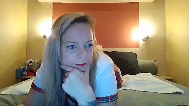 Miss-Chupagirly online show from 01/13/26, 10:09