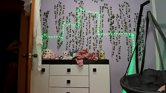 Yoonhee ki online show from 03/15/26, 03:51