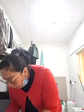 BoniFox  online show from 12/19/25, 12:45