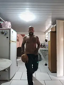 Snapshot of morenoteza0 chatting on 02/02/26, 07:01 morenoteza0 online show from 02/02/26, 07:01