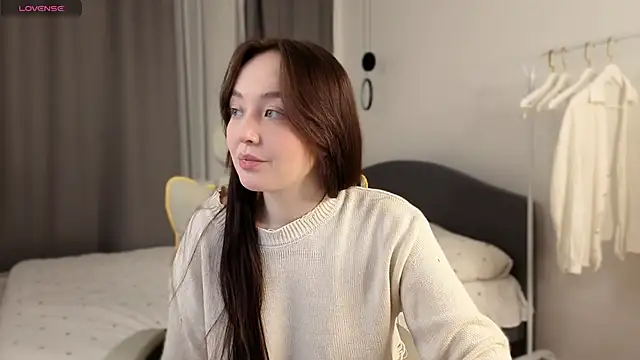 fallin lovee online show from 02/20/26, 07:58