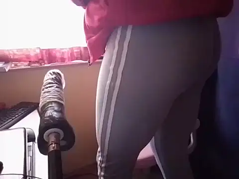 Snapshot of Michaelo666 chatting on 01/17/26, 12:10 Michaelo666 online show from 01/17/26, 12:10