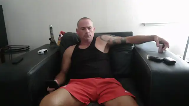 Snapshot of MISTERANDDEMI chatting on 02/07/26, 11:08 MISTERANDDEMI online show from 02/07/26, 11:08