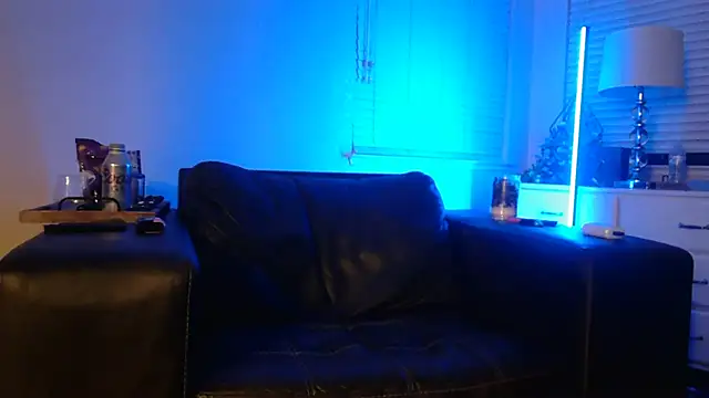 Snapshot of MISTERANDDEMI chatting on 02/15/26, 07:51 MISTERANDDEMI online show from 02/15/26, 07:51