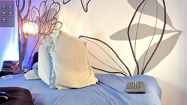 Snapshot of maaxtaylor_ chatting on 01/12/26, 11:26 maaxtaylor online show from 01/12/26, 11:26