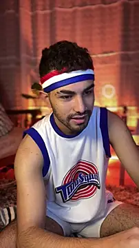 Snapshot of juancho_hairy chatting on 02/11/26, 05:01 juancho hairy online show from 02/11/26, 05:01