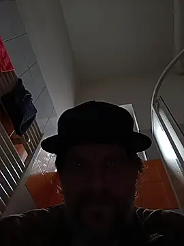 Snapshot of PM12345A chatting on 01/14/26, 09:04 PM12345A online show from 01/14/26, 09:04