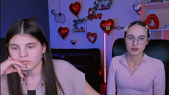 lizzie boom  online show from 02/28/26, 08:43