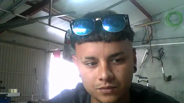 Sickbooy69 online show from 04/22/26, 12:18