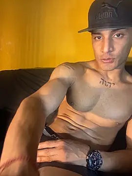 Maicol xxxx online show from 02/04/26, 11:38