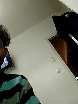 Snapshot of MeKaniCmurcia chatting on 03/02/26, 02:47 MeKaniCmurcia online show from 03/02/26, 02:47