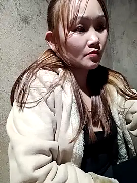 yula-bi online show from 02/12/26, 01:06