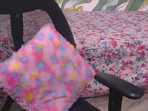 bold-smirthii online show from 03/26/26, 04:18