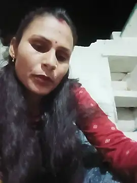 Snapshot of Cuty_priti chatting on 06/22/26, 04:37 Cuty priti online show from 06/22/26, 04:37