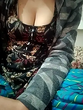 Snapshot of kanta-bai chatting on 01/08/26, 06:05 kanta-bai online show from 01/08/26, 06:05