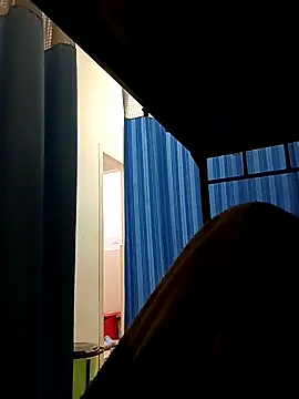 Snapshot of Nisha_kannada1 chatting on 12/20/25, 02:13 Nisha kannada1 online show from 12/20/25, 02:13