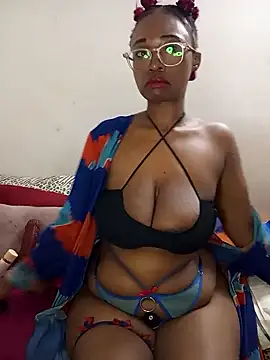 Snapshot of YammyChocTits chatting on 02/04/26, 09:20 YammyChocTits online show from 02/04/26, 09:20