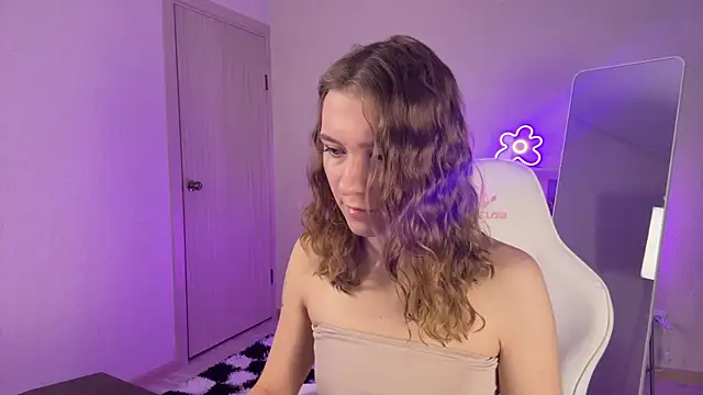 KellySunn online show from 03/07/26, 07:05