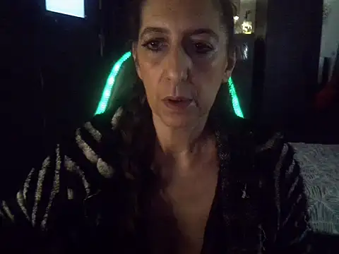 Snapshot of labelgecoquine chatting on 11/22/25, 07:35 labelgecoquine online show from 11/22/25, 07:35