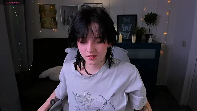 SarahShelby online show from 03/11/26, 03:29