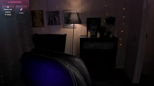 SarahShelby online show from 04/13/26, 08:58