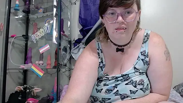 Snapshot of Pupghostt chatting on 06/28/26, 12:55 Pupghostt online show from 06/28/26, 12:55