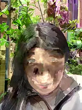 Snapshot of Luozhiqi520 chatting on 12/20/25, 05:14 Luozhiqi520 online show from 12/20/25, 05:14