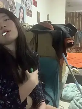 Snapshot of Luozhiqi520 chatting on 12/20/25, 05:20 Luozhiqi520 online show from 12/20/25, 05:20