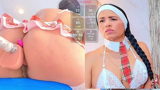 Snapshot of Isis_car0lina chatting on 03/01/26, 05:09 Isis car0lina online show from 03/01/26, 05:09