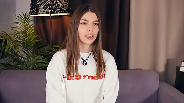 NeidaGowing online show from 12/20/25, 08:54