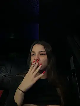 Snapshot of Just-Dori chatting on 12/20/25, 10:50 Just-Dori online show from 12/20/25, 10:50