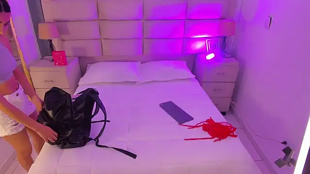 ManuelaEvans  online show from 02/21/26, 08:54