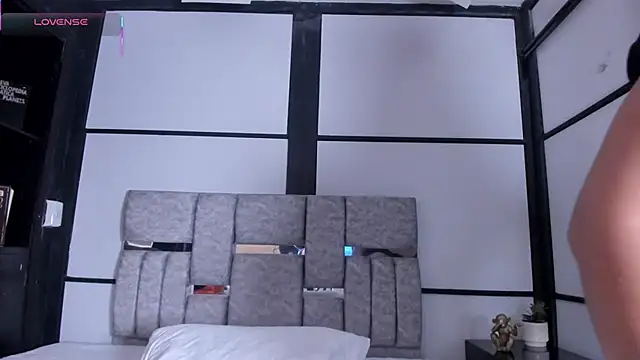 Snapshot of AmbarBrownn_ chatting on 02/06/26, 08:56 AmbarBrownn online show from 02/06/26, 08:56