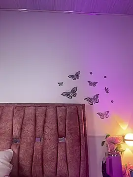 Violetta Moretti online show from 01/17/26, 12:37