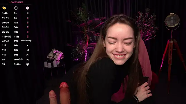 Velouraa online show from 03/20/26, 12:48