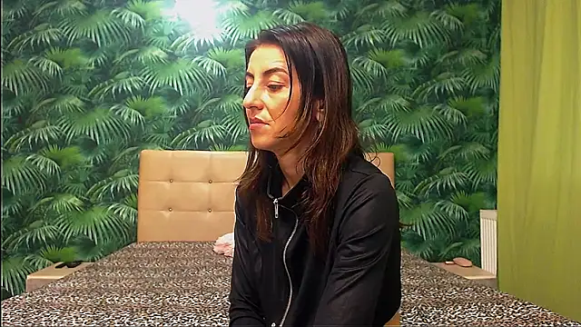 Snapshot of Stella_John chatting on 01/03/25, 08:54 Stella John online show from 01/03/25, 08:54