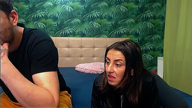 Snapshot of Stella_John chatting on 01/05/25, 07:49 Stella John online show from 01/05/25, 07:49