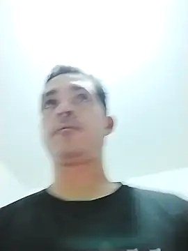 Lukas-thiago online show from 12/20/25, 08:49