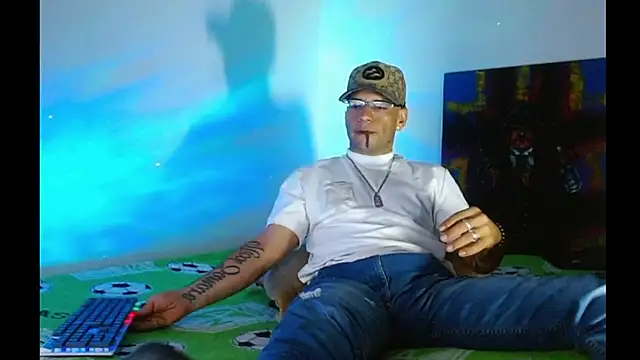 Alphamaster 92 online show from 04/08/26, 03:06