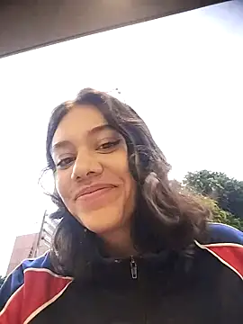 valerria 44 online show from 12/22/25, 10:51