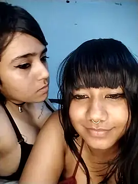 Snapshot of addictive_me chatting on 03/12/26, 12:33 addictive me online show from 03/12/26, 12:33