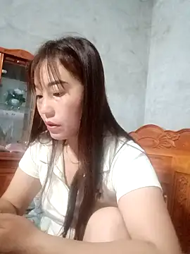 boiboi001 online show from 04/23/26, 10:23