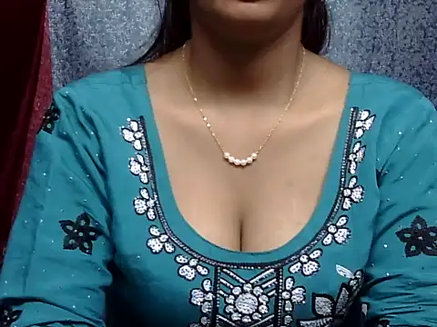 cute Dirty Diva online show from 04/04/26, 03:31