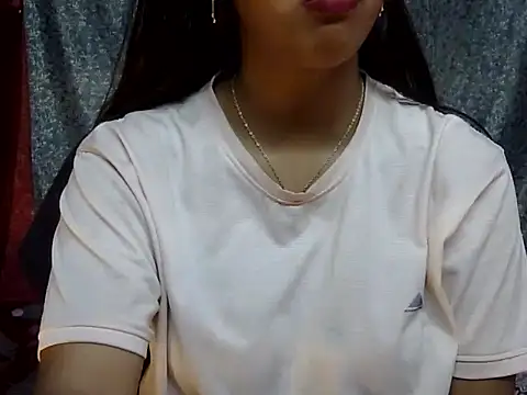 cute Dirty Diva online show from 04/21/26, 12:56