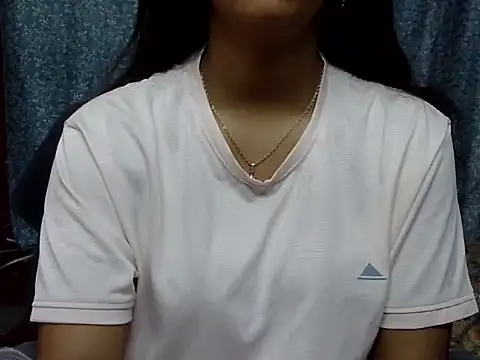Snapshot of cute_Dirty_Diva chatting on 05/11/26, 01:00 cute Dirty Diva online show from 05/11/26, 01:00