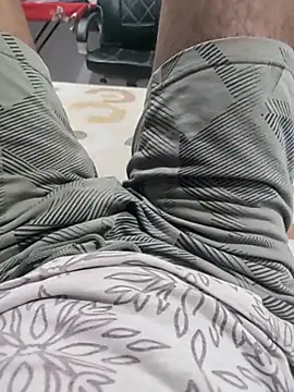 hydhunk26 online show from 04/05/26, 05:04