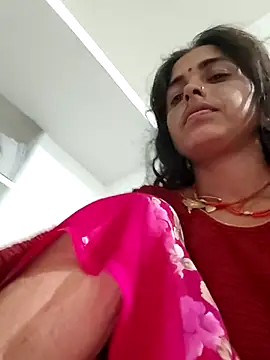 Snapshot of Mahima_rani34 chatting on 07/28/26, 11:15 Mahima rani34 online show from 07/28/26, 11:15