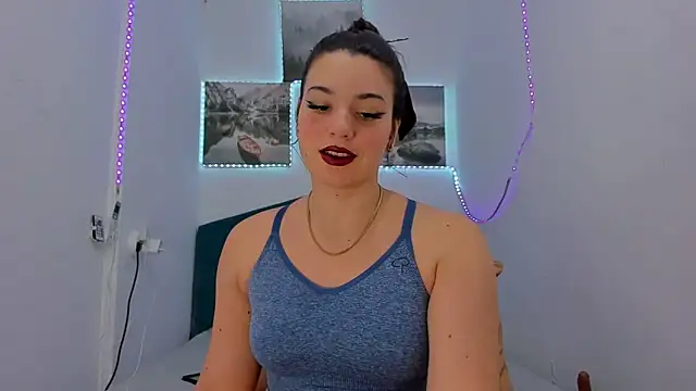 RedAssHottie online show from 03/06/25, 04:08