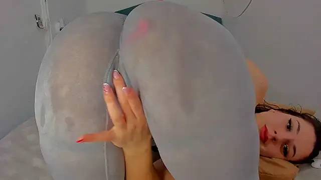 RedAssHottie online show from 03/14/25, 10:07